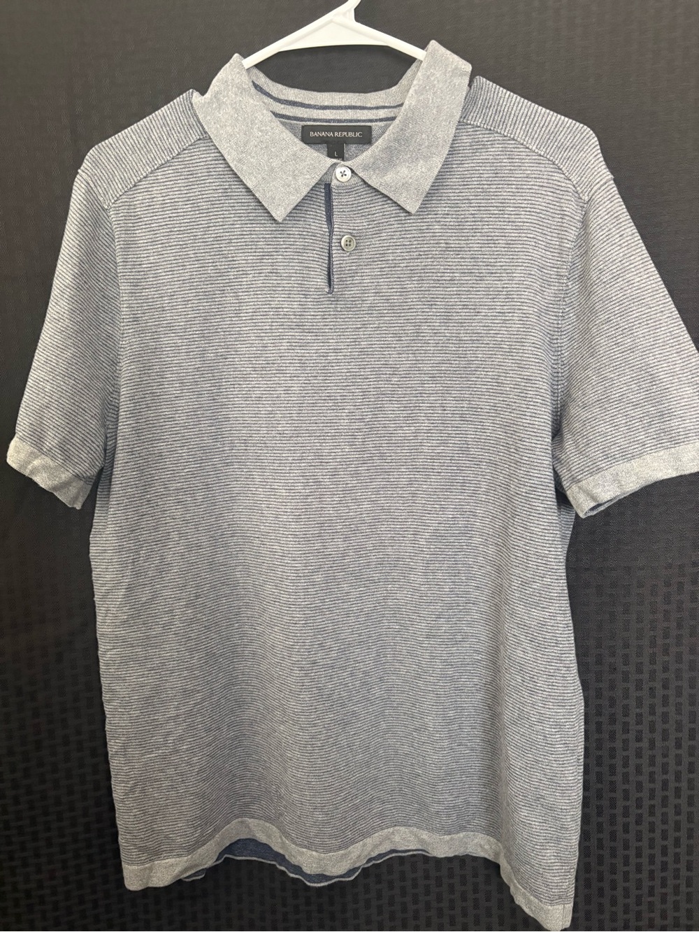 Banana Republic Men's Heathered Light Blue Polo